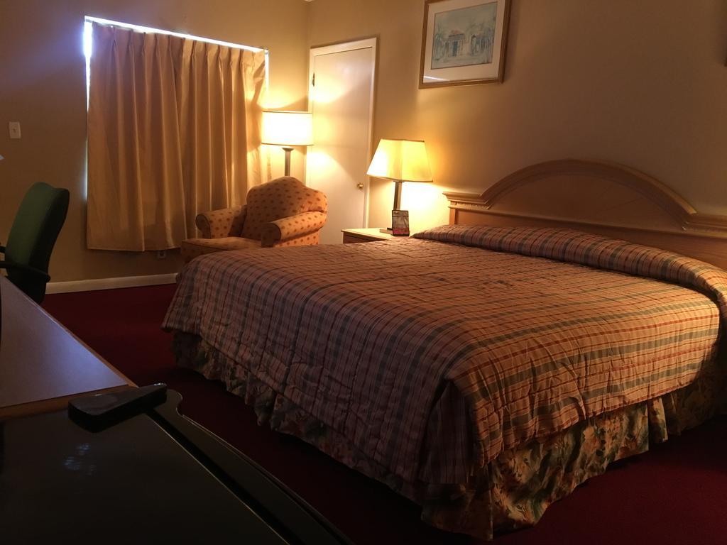 Executive Economy Lodge Pompano Beach Buitenkant foto